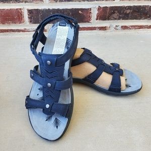 Women's Merrell Adhera Three Strap II